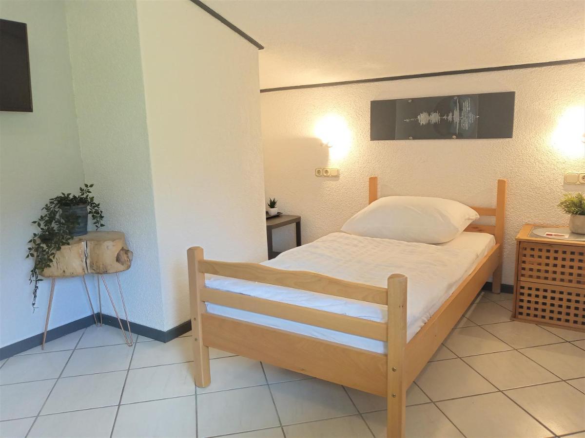 Hotel Wildrose Neukirchen am Grossvenediger Luaran gambar