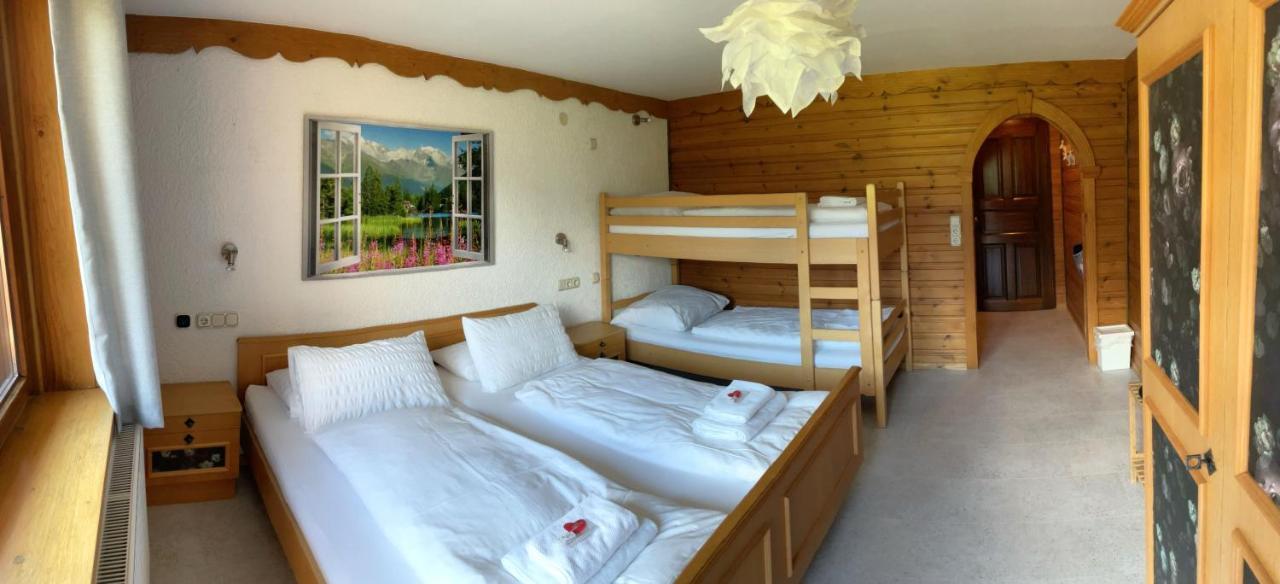 Hotel Wildrose Neukirchen am Grossvenediger Luaran gambar