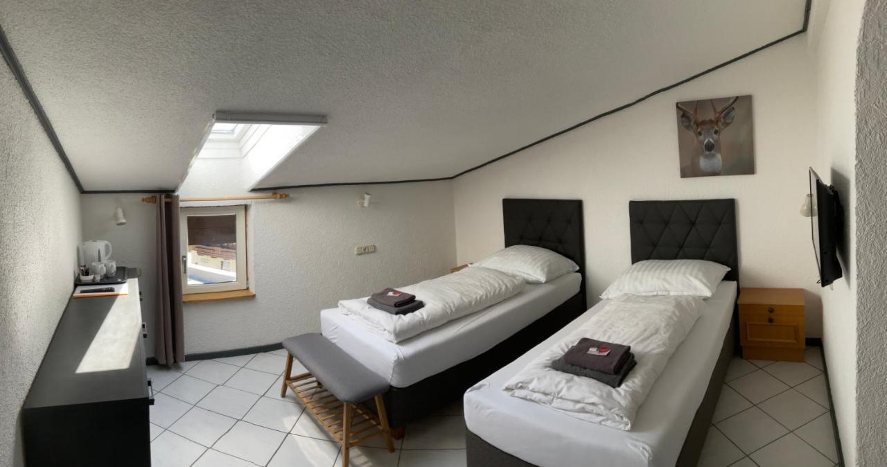 Hotel Wildrose Neukirchen am Grossvenediger Luaran gambar